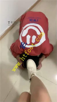hltuq5mntxo.jpg