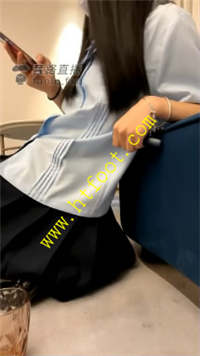 xcof4wmwp3m.jpg