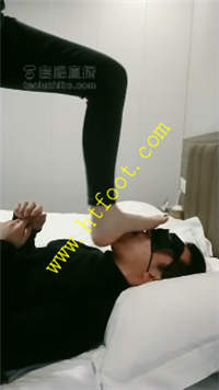 5bdv04ezgtc.jpg