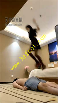 gyc05ljjjua.jpg