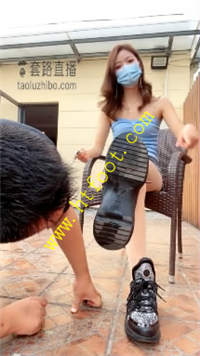 v1wt10d0fxi.jpg
