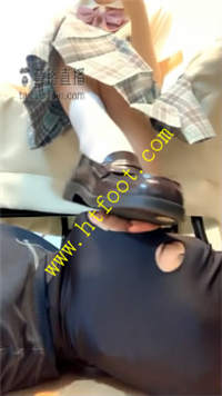 hoght10yttw.jpg