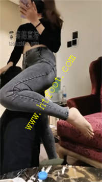 4w0v5zxxuvv.jpg