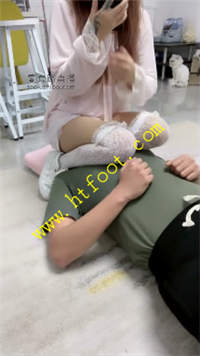 q5yhjvskhms.jpg