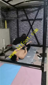 aqyzieko3a0.jpg
