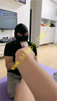 bvts1zuqzff.jpg
