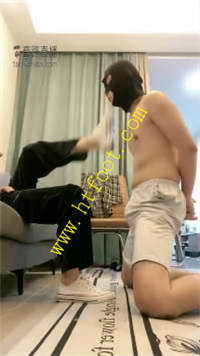 1ttdd0xvwfe.jpg