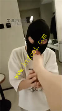 d2uacypyx0z.jpg