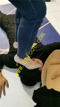 yf4gjrktsgo.jpg