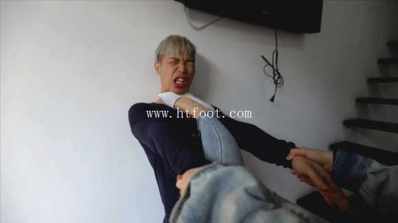 002ubke43ih.jpg