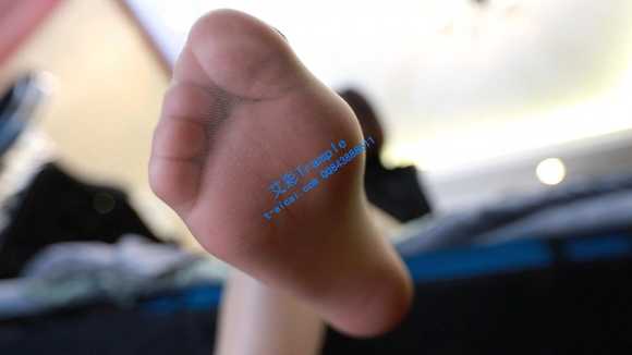 5iy2vxzlv1m.jpg