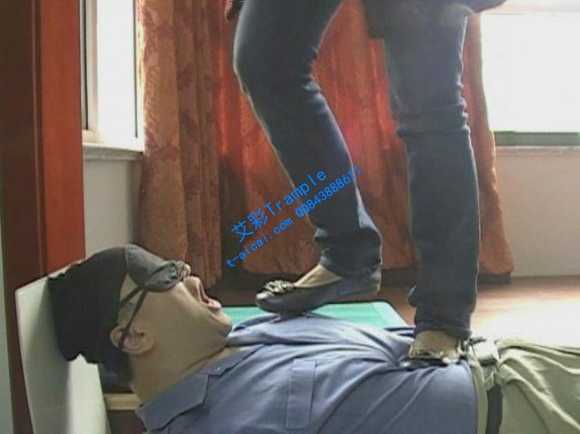 3mnkru0renu.jpg