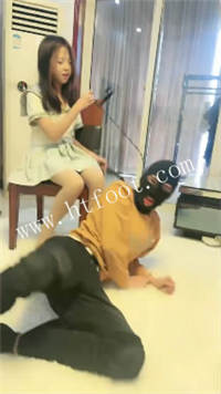lcostlyma4j.jpg