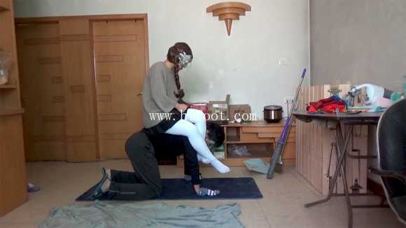 lqa4r3aarme.jpg