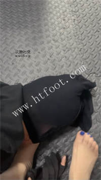 oftqmw5n141.jpg