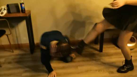 bn0jihopmry.jpg