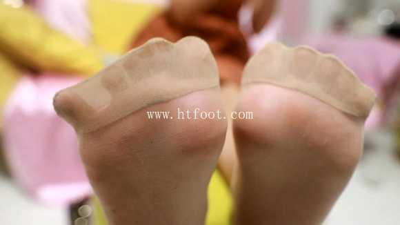 t04255n4wh4.jpg