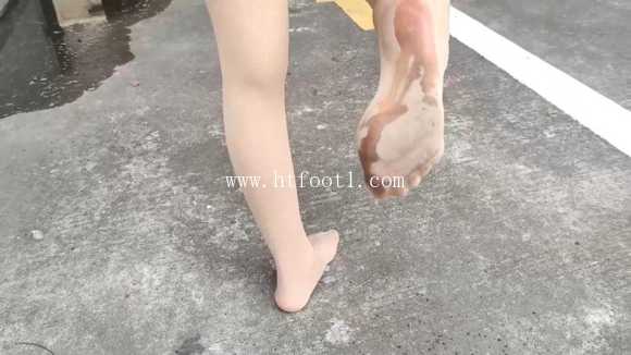 wdtfycqbsei.jpg
