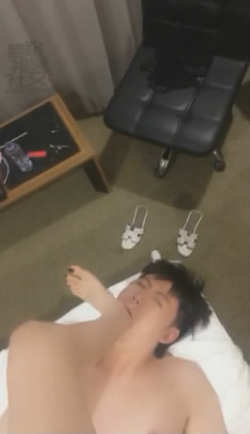 dvknuspawkc.jpg