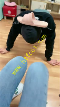 vkmw4ut023l.jpg