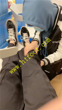 vf5j53jphtu.jpg