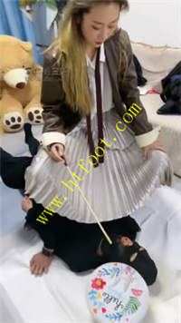 vbapebrg4xz.jpg