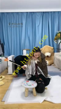 i2sjjbiqbuy.jpg