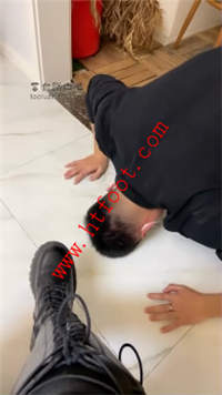 gsioiucy42r.jpg