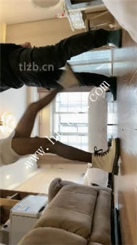 0ivyzm5xjfh.jpg