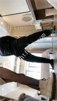 c2hntysgdn2.jpg