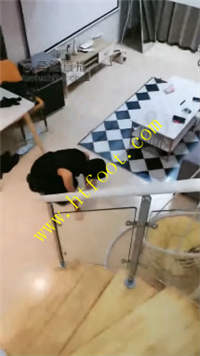 xpjc3m0gmg0.jpg