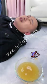 urgt34zowon.jpg