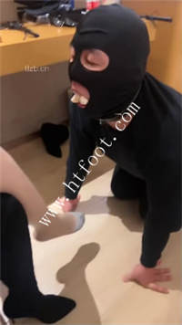 d2hbvp5hn03.jpg