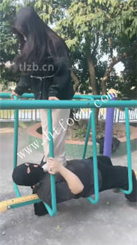 1lqbw53tmtm.jpg