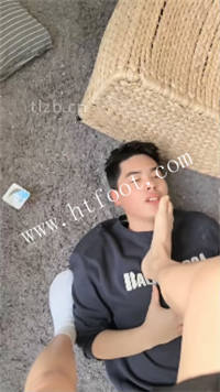 kimam2fjrfu.jpg