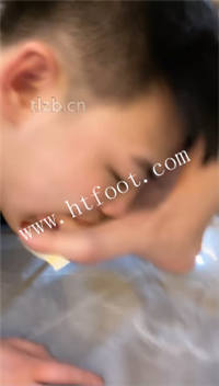 d3mku3cfc4g.jpg