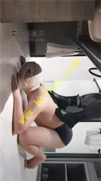 1erpnr3vznw.jpg