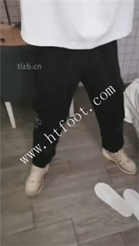 3focs31sqz3.jpg