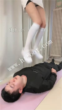 ukptqjw1ou1.jpg