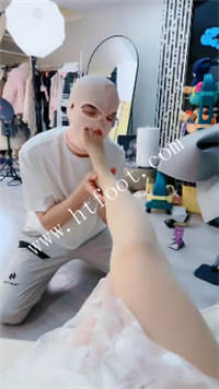 ep1wbeyauop.jpg