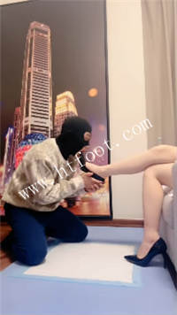 hrwdb2dn50k.jpg