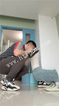 lddzf53pfy2.jpg