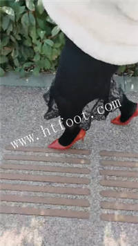 12z3foojyfr.jpg