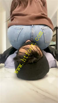 21cemmoajg3.jpg
