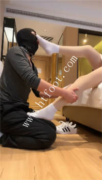 ixkbkt0fedn.jpg