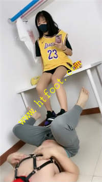 5qjclsc5avs.jpg