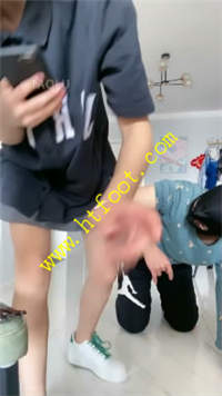 aucrdjyeolx.jpg