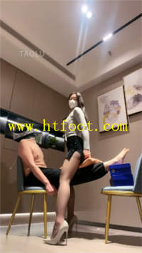 q053f2hibnf.jpg