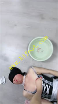 1xxfvrv1nkv.jpg