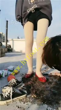 xy335qil4yo.jpg